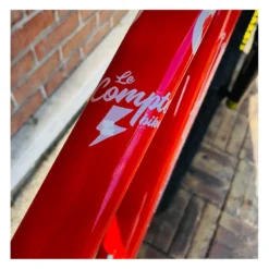 Custom Collective X Bikelife C100 Rouge Vermillon 2022 30 Custom Collective X Bikelife C100 Rouge Vermillon 2022 -Magasin De Vélos collective bikes c100 orange 12