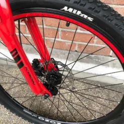 Custom VTT KRON 26" CUSTOM Rouge -Magasin De Vélos custom vtt kron 26 custom rouge 4