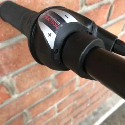 Custom VTT MBM DART 29" Rouge -Magasin De Vélos custom vtt mbm dart 29 rouge 5